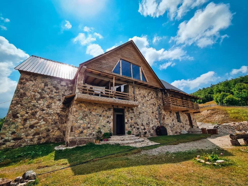 Hotel Kelmendi Lepushe Экстерьер фото