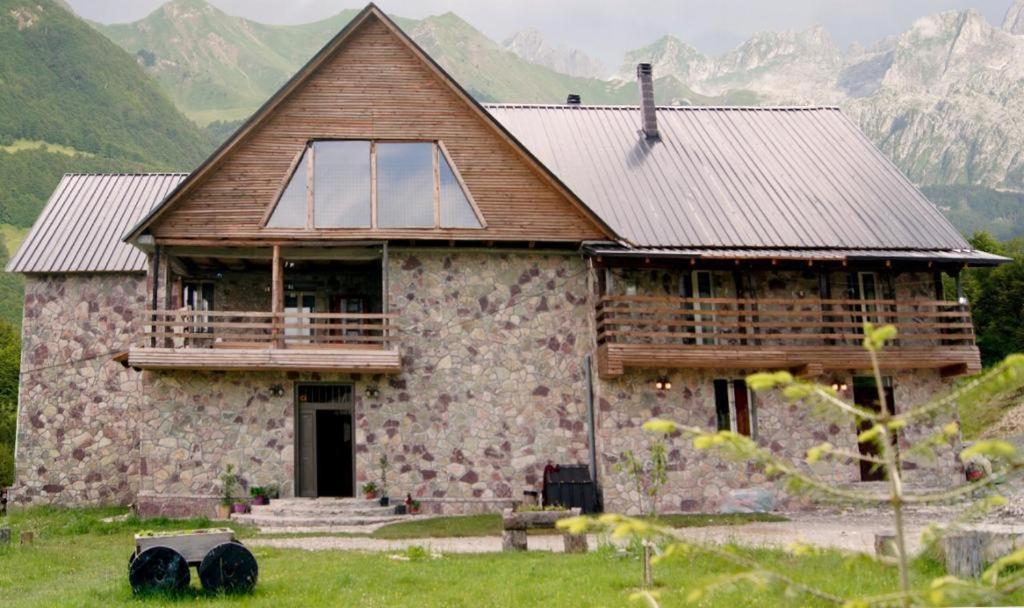 Hotel Kelmendi Lepushe Экстерьер фото